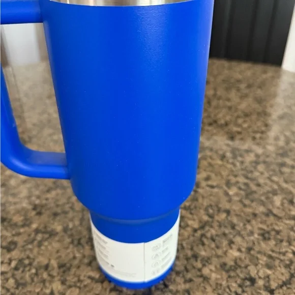 Stanley Quencher H2.0 Tumbler in Bold Blue - Picture 2 of 4